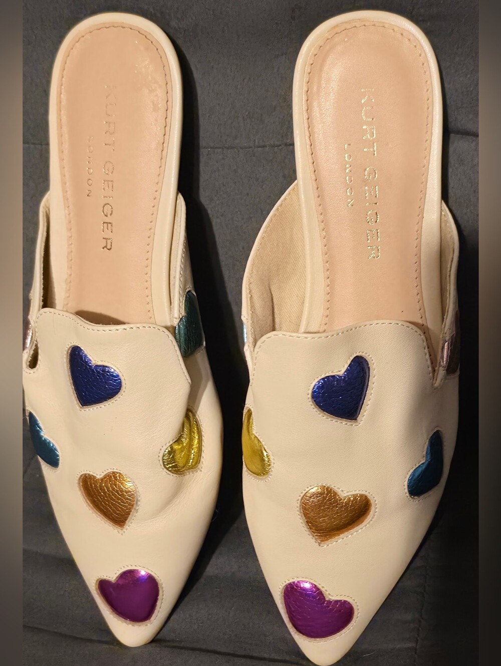 Kurt Geiger Cream Pointed Slip-On Mules with Multicolor Metallic Hearts
